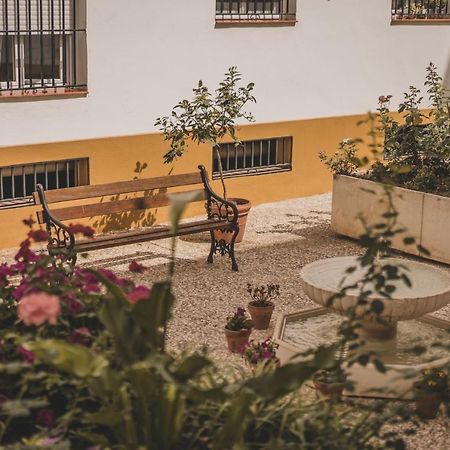 Apartamento Jardin De Santa Paula Σεβίλλη Εξωτερικό φωτογραφία
